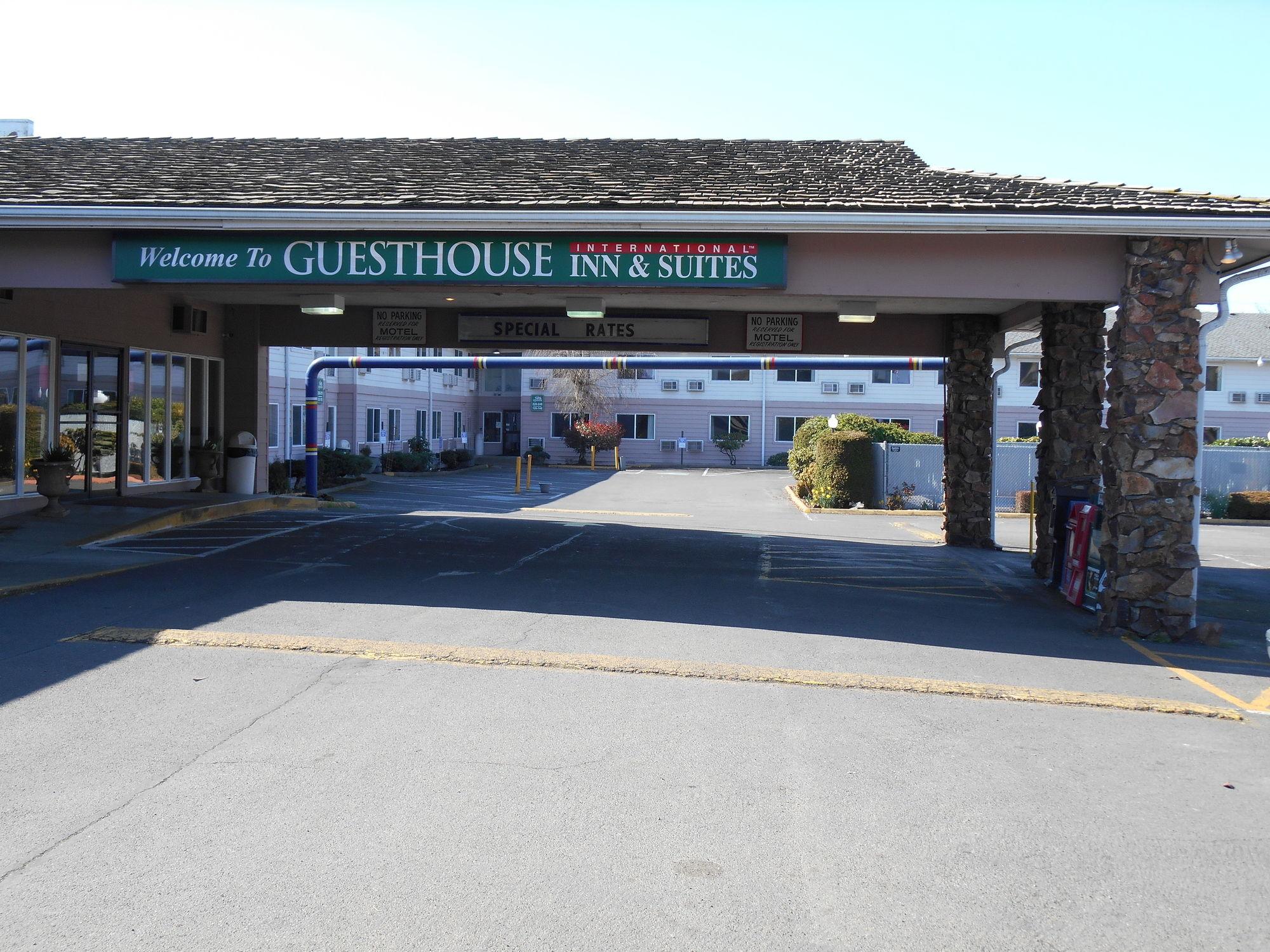 Guesthouse Inn & Suites Eugene/Springfield Esterno foto