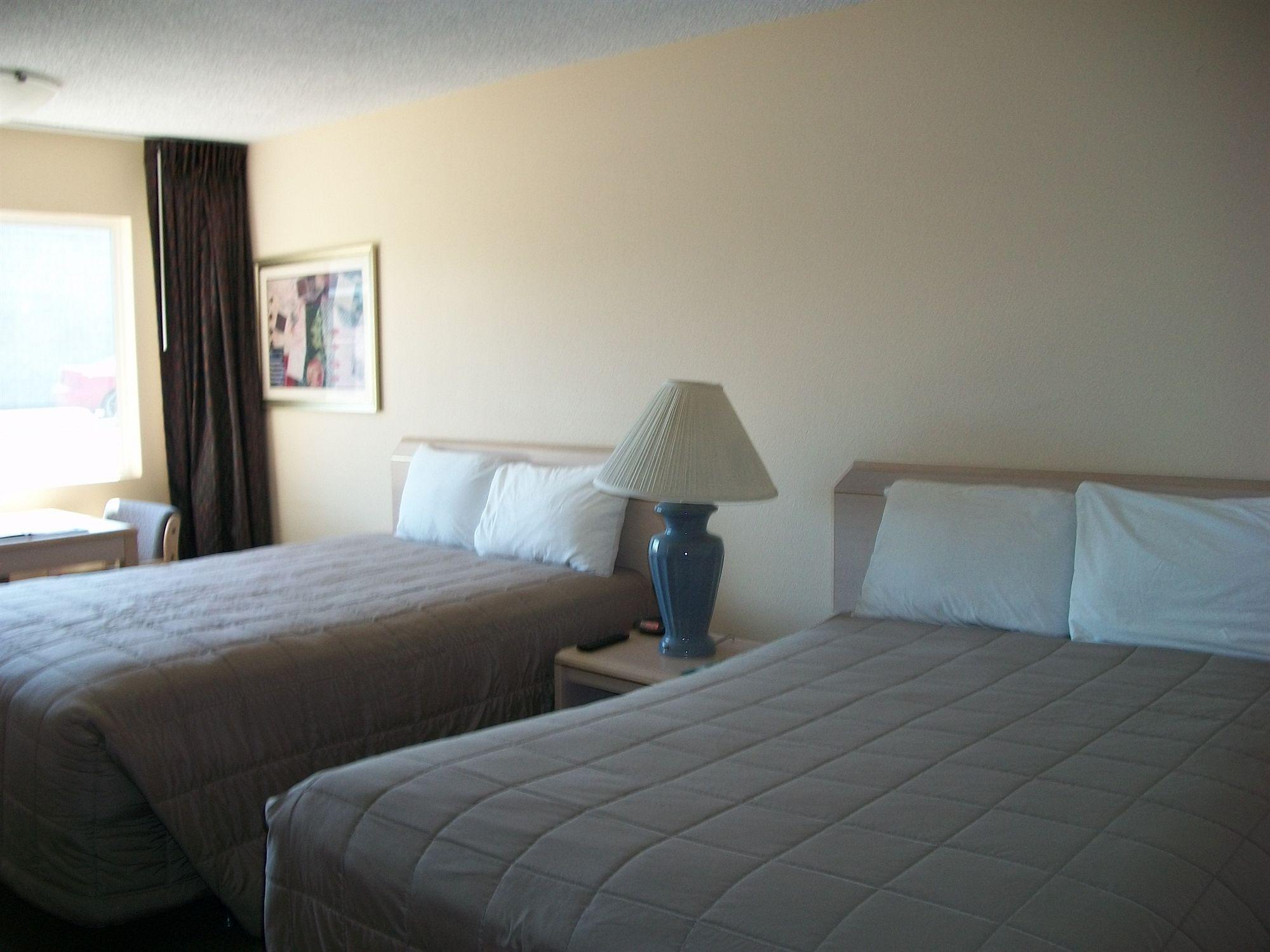 Guesthouse Inn & Suites Eugene/Springfield Esterno foto