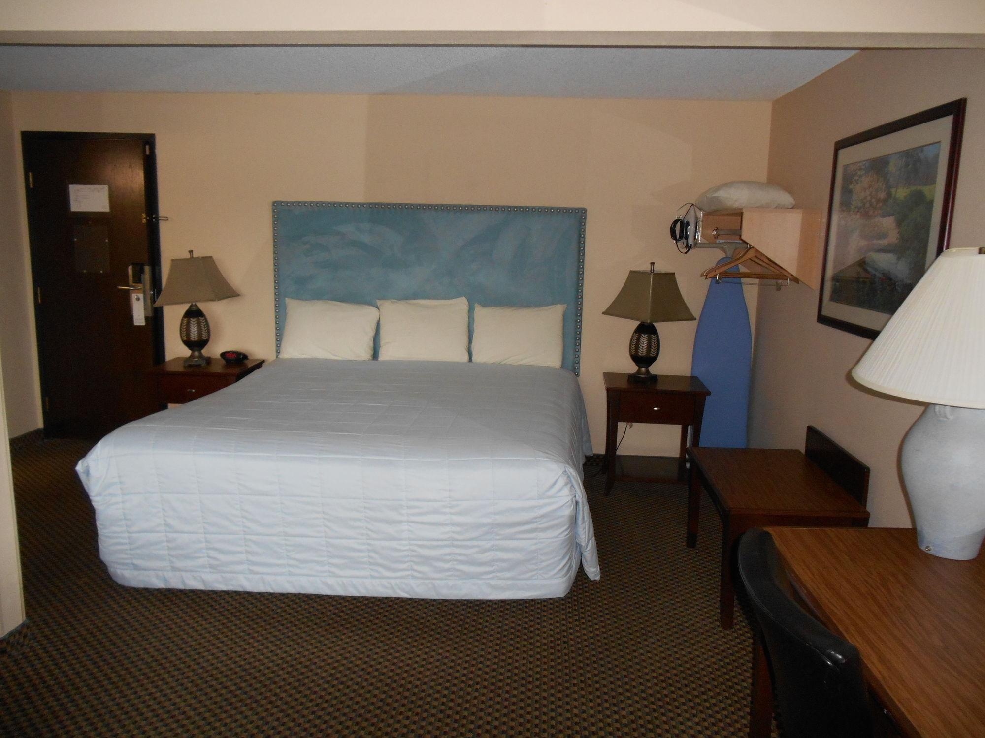 Guesthouse Inn & Suites Eugene/Springfield Esterno foto