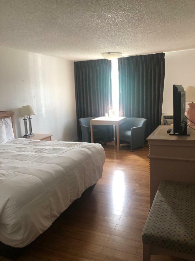 Guesthouse Inn & Suites Eugene/Springfield Esterno foto