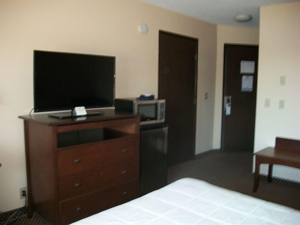 Guesthouse Inn & Suites Eugene/Springfield Esterno foto